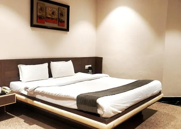 Hotel Mount Regency