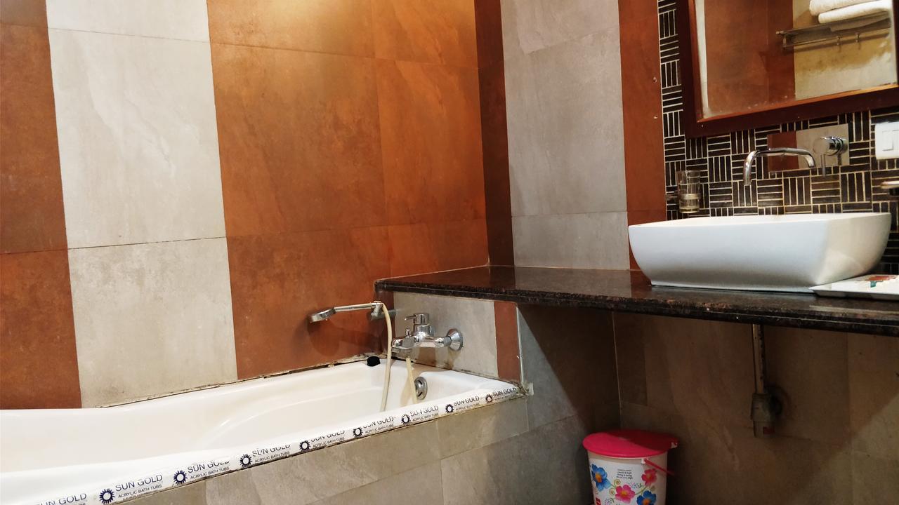 Hotel Mount Regency 3*